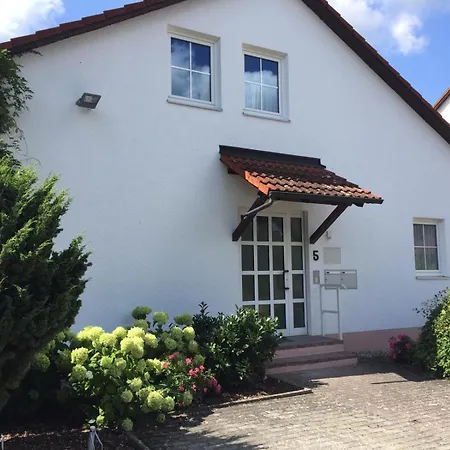 Am Spitalgarten Fuer 6 Personen شقة Gundelfingen